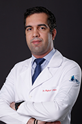 Dr. RAFAEL SÁVIO SOARES  Cirurgia Plástica